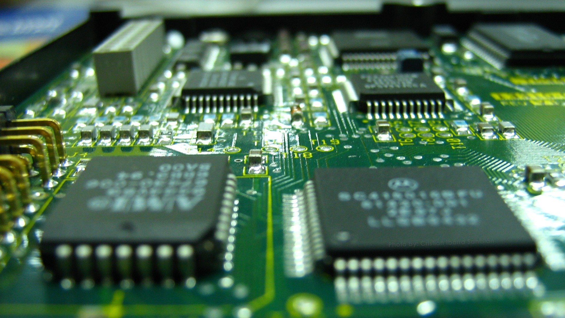 中國要達到晶片自製率，目前仍有一些問題要面對。