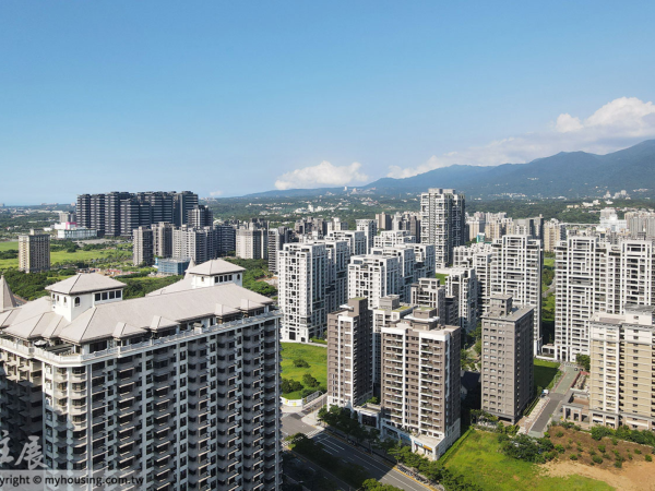 建商該緊張了嗎？北台灣有高達4.7萬戶預售屋待售，其中淡水最多