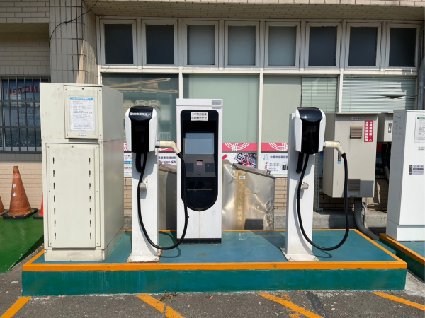 台灣中油加油站電動機車充電營運系統6月上線啟用 試營運期間免費充電兩周