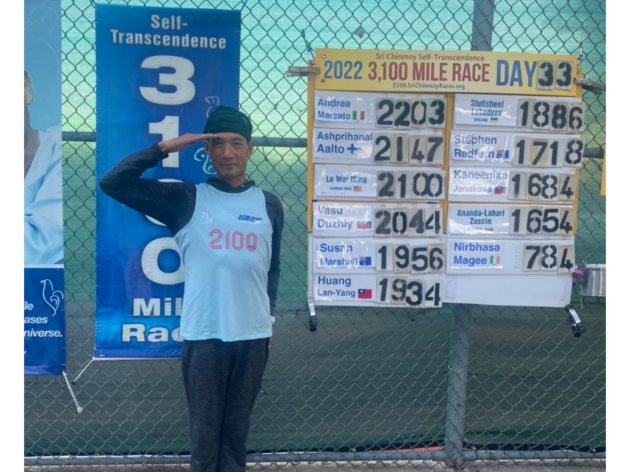 羅維銘參賽世界上最長距離超馬，完成2100英里里程碑。