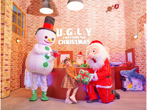 華泰名品城打造淘氣趣味「幸運聖誕村」 露天飄雪聖誕市集只開34天