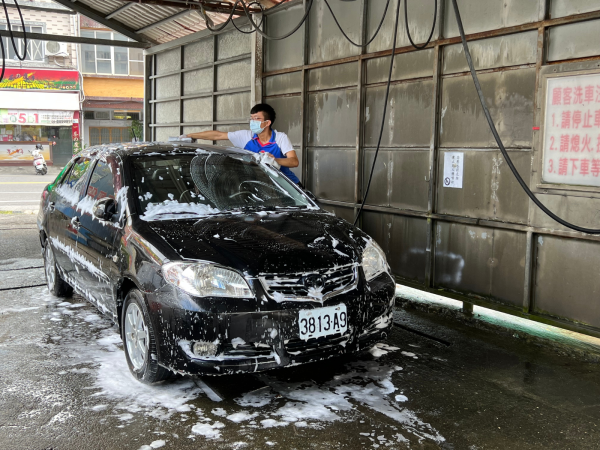 台灣中油直營站洗車服務春節期間維持優惠價不漲價
