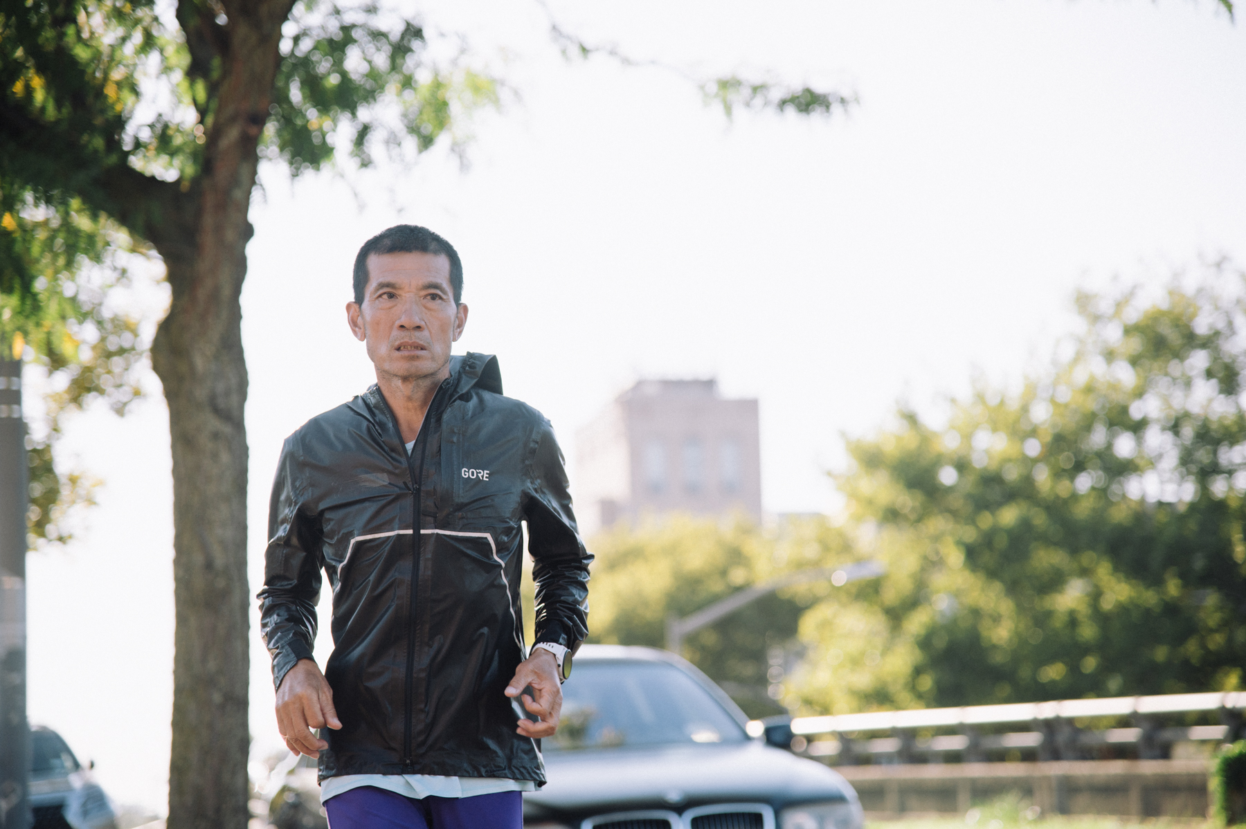 羅 維 銘 二 度 參 賽 紐 約 3 1 0 0 英 里 跑 ， 打 破 自 己 所 創 下 的 多 項 紀 錄 。 （ 圖 片 來 源 ： S r i   C h i n m o y   U l t r a   r a c e ） 