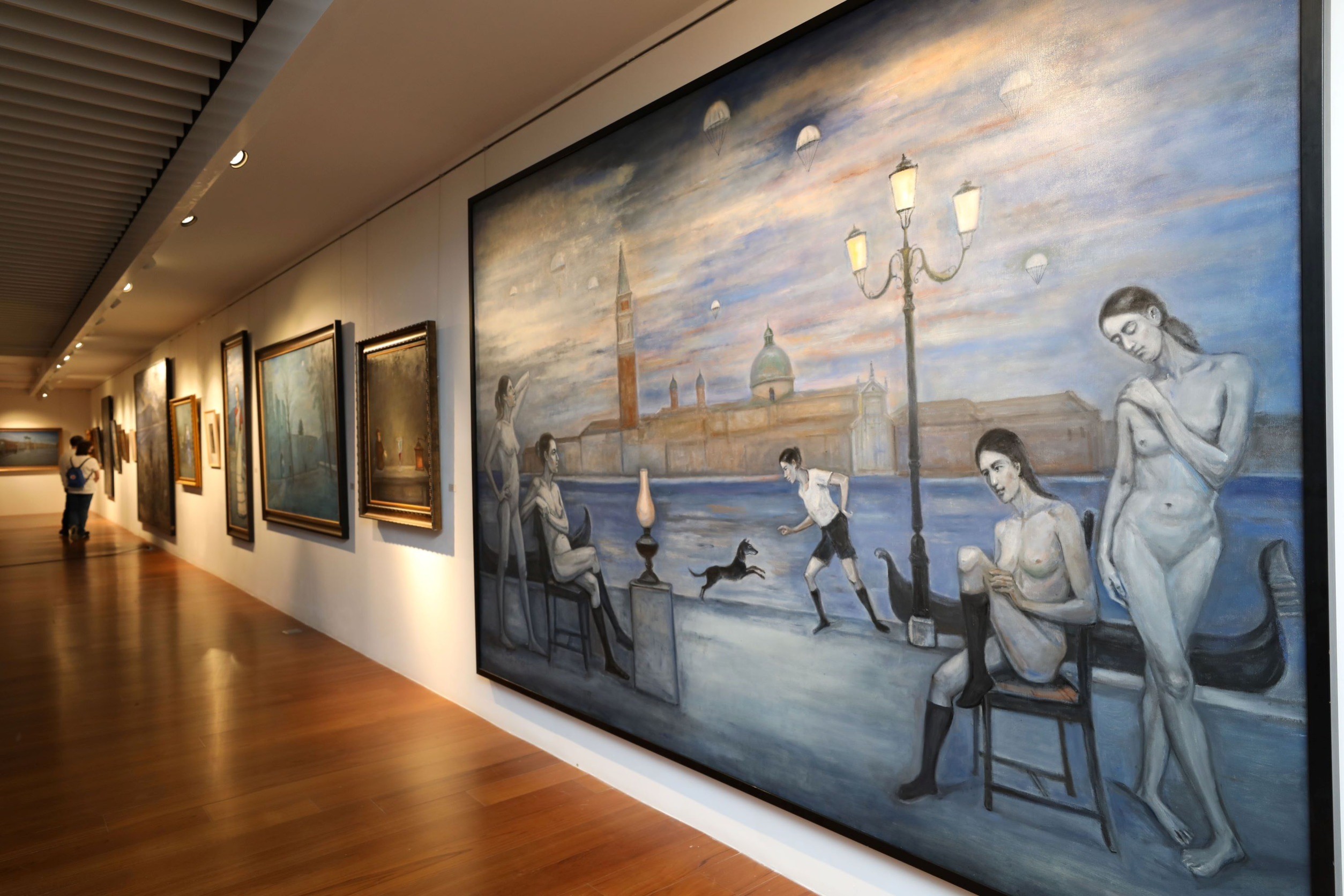 將 近 九 十 高 齡 的 國 寶 級 大 師 陳 景 容 還 在 論 壇 上 當 場 示 範 馬 賽 克 鑲 嵌 畫 功 夫 , 現 場 近 百 位 民 眾 親 眼 見 識 大 師 畫 工 , 大 為 驚 嘆 。 將 近 九 十 高 齡 的 國 寶 級 大 師 陳 景 容 還 在 論 壇 上 當 場 示 範 馬 賽 克 鑲 嵌 畫 功 夫 , 現 場 近 百 位 民 眾 親 眼 見 識 大 師 畫 工 , 大 為 驚 嘆 。