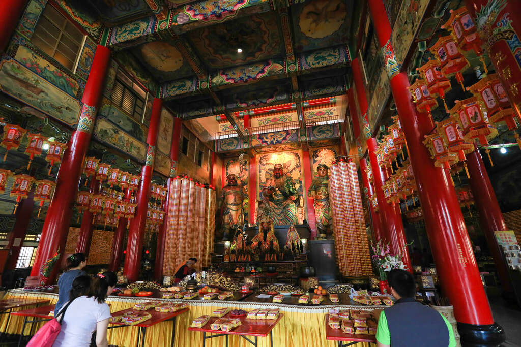 照 片 來 源 / 高 雄 旅 遊 網 照 片 來 源 / 高 雄 旅 遊 網