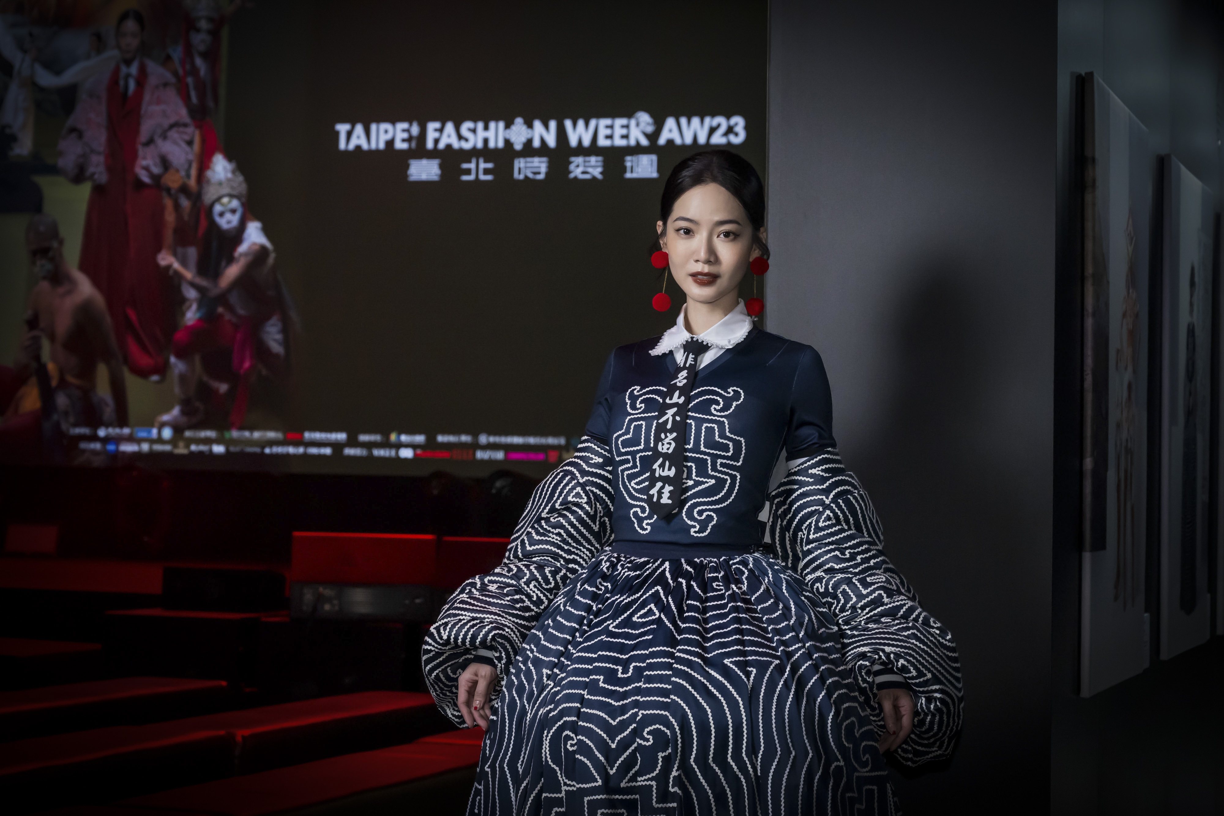 藝 人 曾 之 喬 擔 任 「 2 0 2 3 臺 北 時 裝 週 A W 2 3 」 形 象 大 使 藝 人 曾 之 喬 擔 任 「 2 0 2 3 臺 北 時 裝 週 A W 2 3 」 形 象 大 使