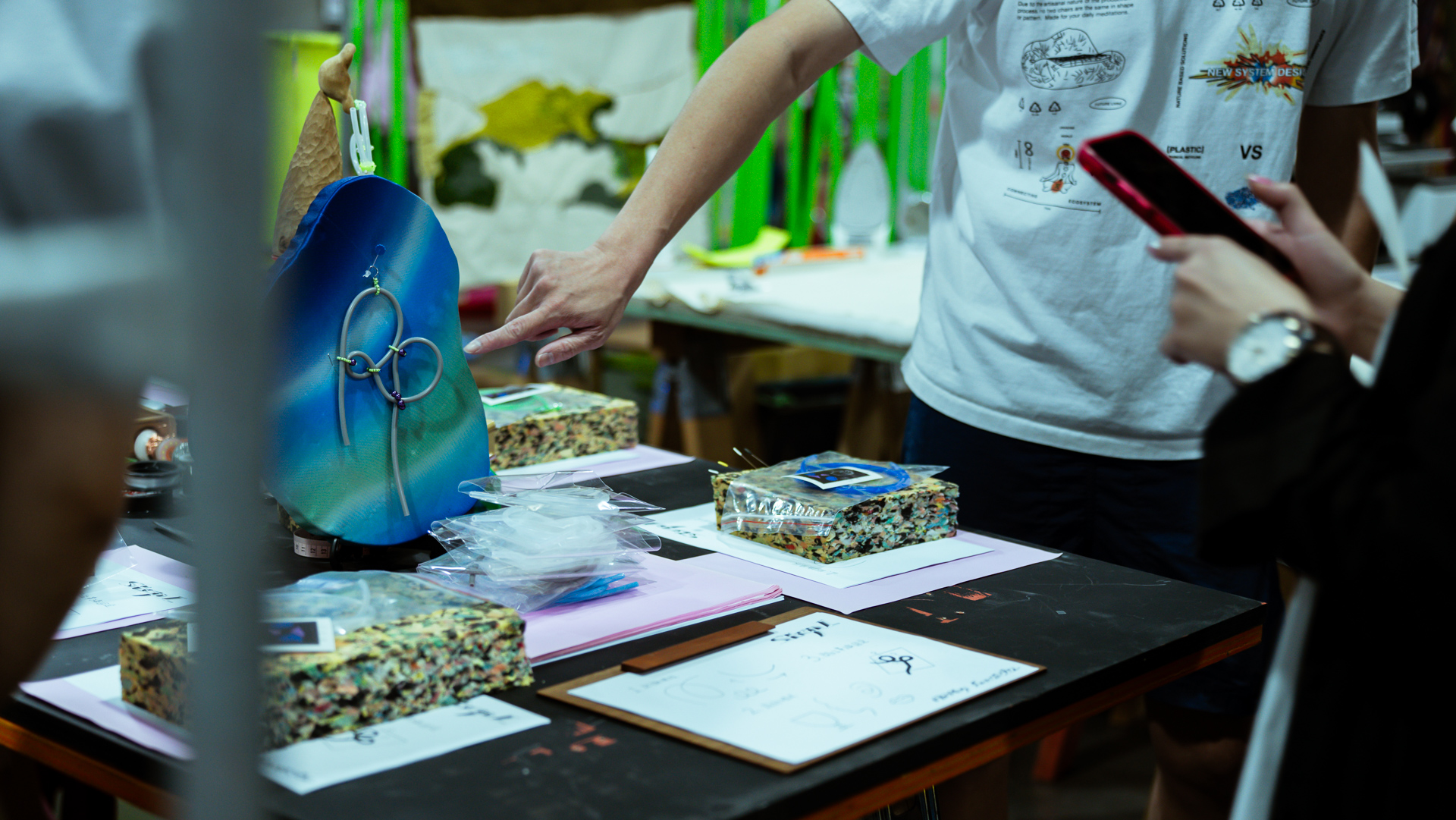 2 0 2 3 草 率 季 攤 商 現 場 攝 影 / 戴 衣 薰 2 0 2 3 草 率 季 攤 商 現 場 攝 影 / 戴 衣 薰