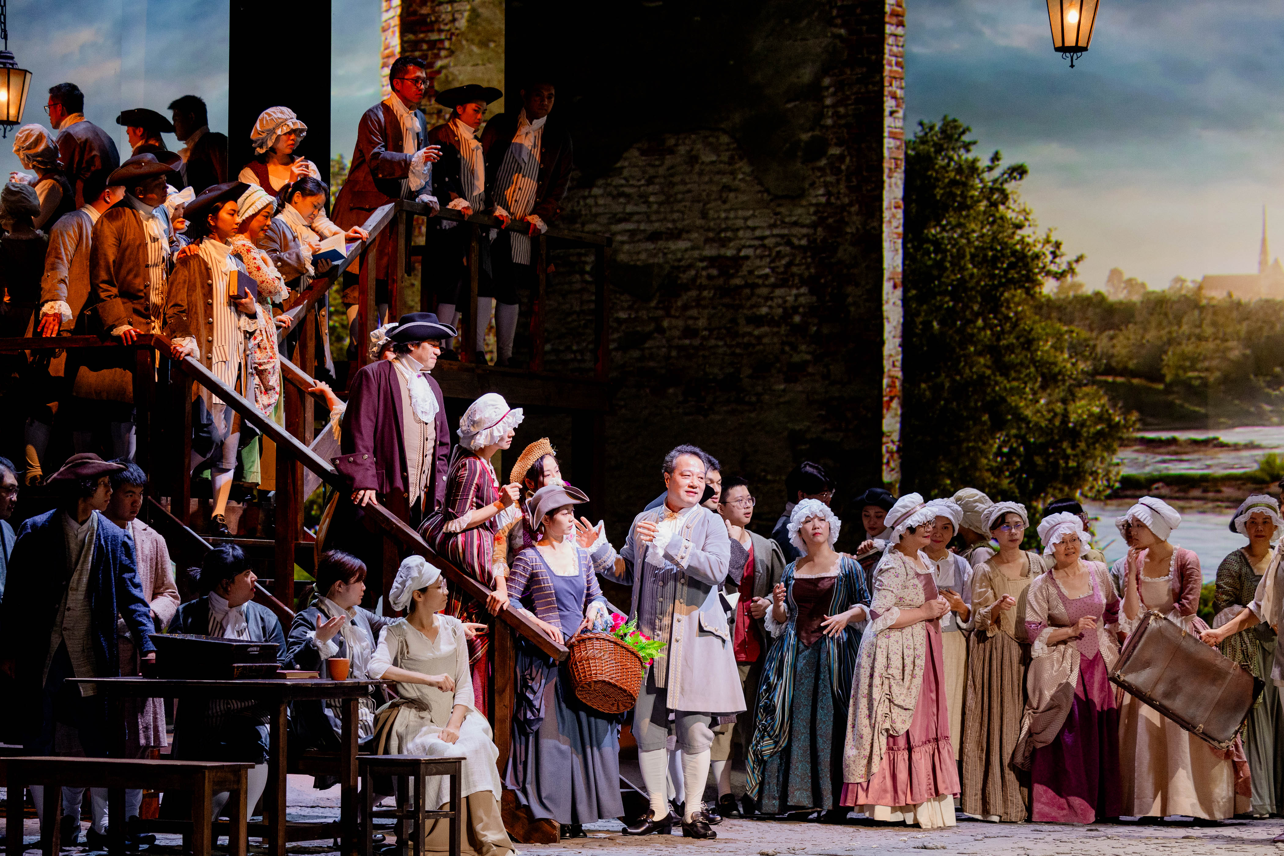 普 契 尼 歌 劇 《 瑪 儂 . 雷 斯 考 》 彩 排 劇 照 四 。 攝 影 k i t o , 衛 武 營 國 家 藝 術 文 化 中 心 提 供 普 契 尼 歌 劇 《 瑪 儂 . 雷 斯 考 》 彩 排 劇 照 四 。 攝 影 k i t o , 衛 武 營 國 家 藝 術 文 化 中 心 提 供