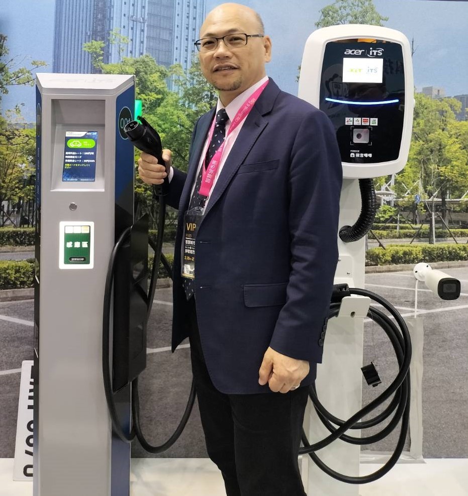 宏 碁 智 通 充 電 樁 擁 有 多 元 支 付 功 能 