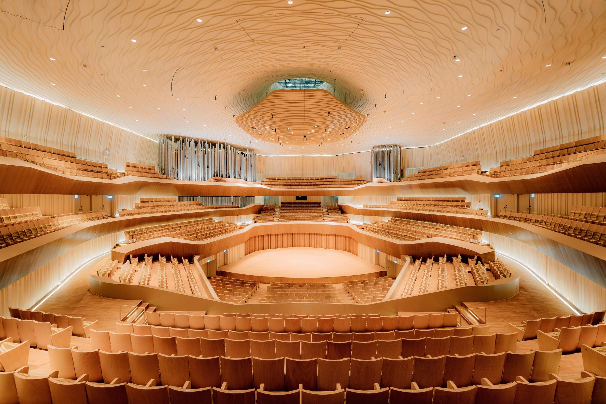 奇 美 音 樂 節 「 相 會 音 樂 法 蘭 西 」 ， 邀 請 國 立 臺 灣 交 響 樂 團 帶 來 「 提 琴 炫 技 、 交 響 輝 煌 」 。 圖 /   N T S O   提 供 