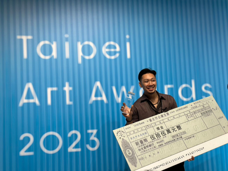 恭喜陳肇驊以作品《在 下圭柔山》獲得「2023臺北美術獎」首獎 攝影/戴衣薰