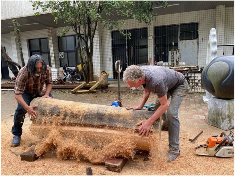 藝術家於陽住國際山海藝術中心駐地創作