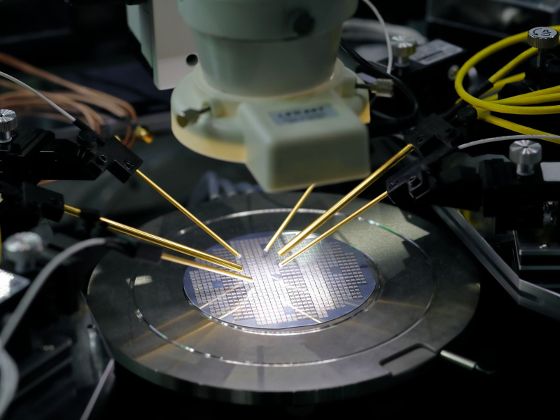 台積電、輝達（NVIDIA）、艾司摩爾（ASML）、新思科技（Synopsys）半導體四強決定攜手合作。 圖 / Canva