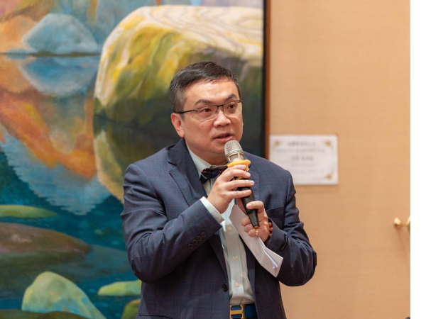 基龍米克斯榮獲今年2025 Taiwan BIO Awards傑出生技獎-潛力標竿獎，董事長周孟賢於9/23接受賴清德總統召見