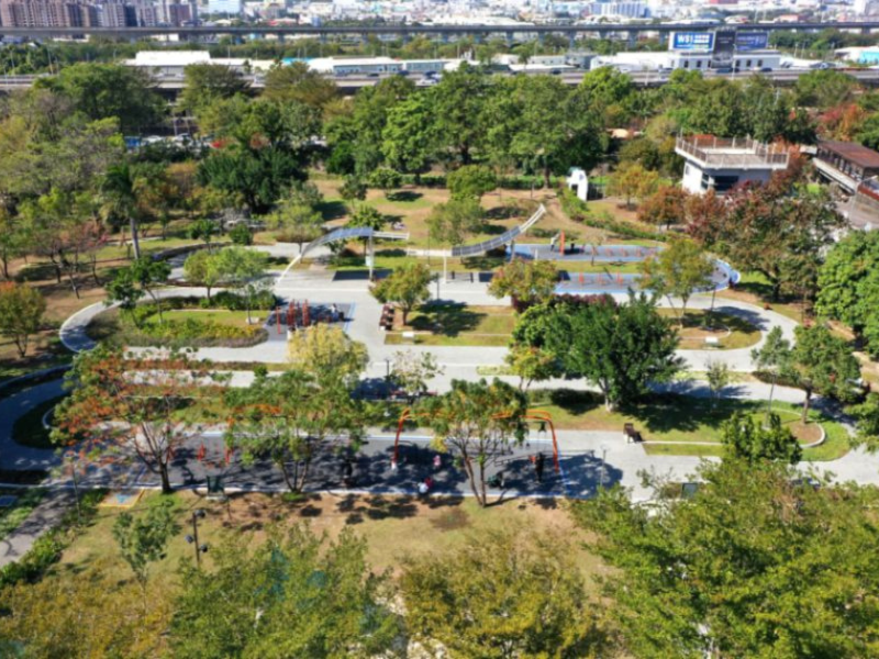 單元二綠意豐富。