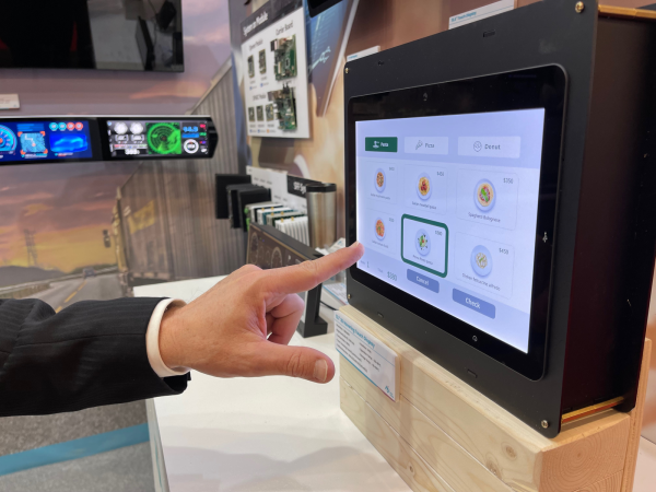 眾福科技研發的懸浮觸控技術。