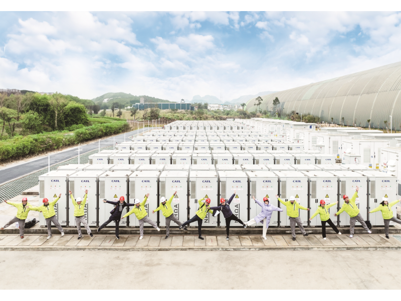 英德貴港兩廠區儲能系統透過峰谷電價差2023年為台泥帶來新台幣近5000萬元效益