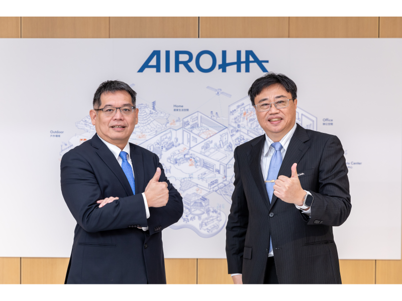 達發科技資深副總經理暨無線通訊事業群總經理楊裕全(左)與達發科技副總經理暨近程無線產品事業部總經理梁仁昱(右)