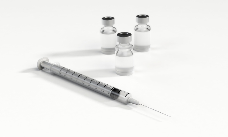 高端疫苗二期完成解盲 將申請緊急授權及三期臨床試驗