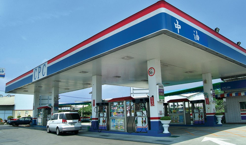 台灣中油表示，民眾加油可安心刷卡