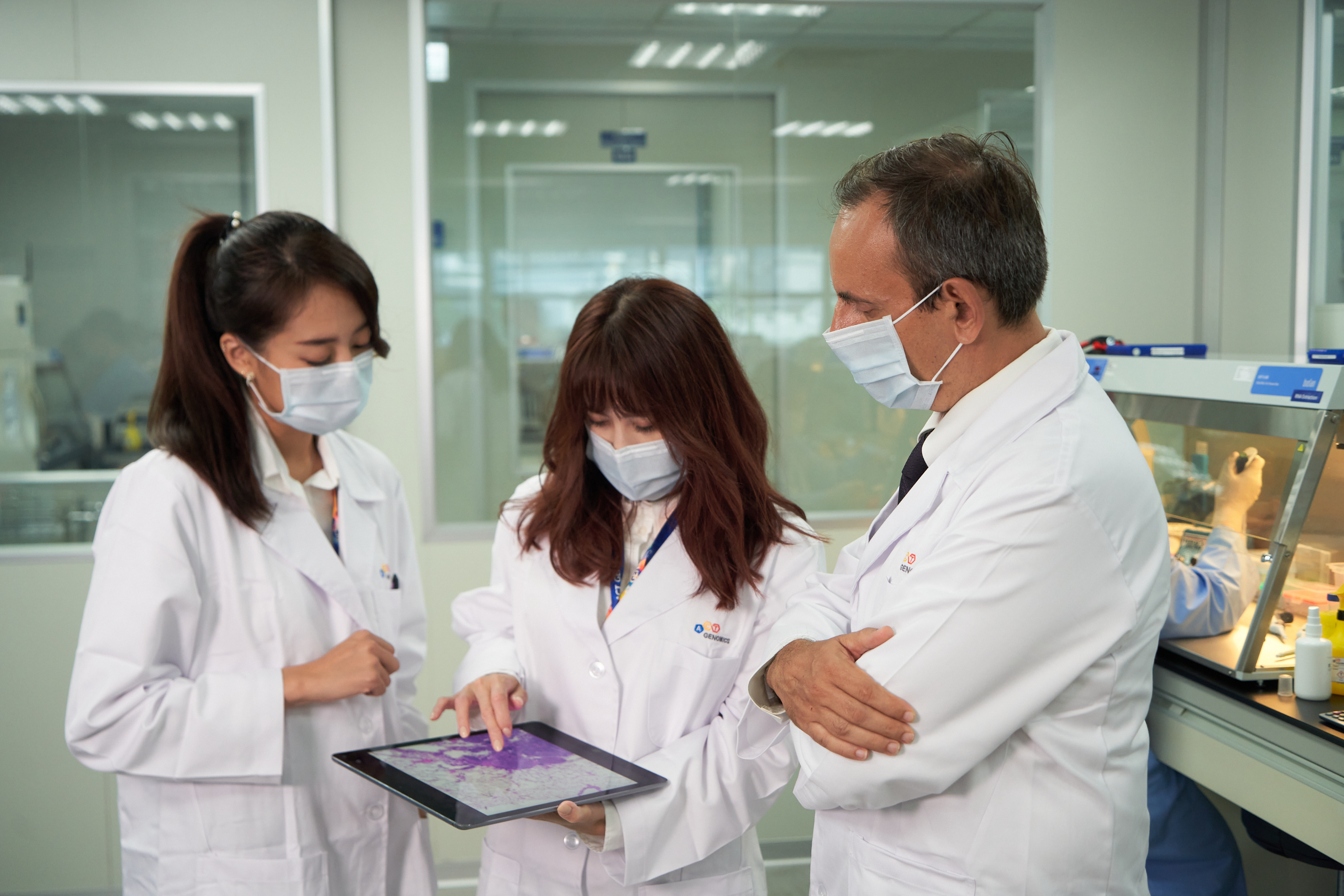 行動基因多數產品均已自行研發 行動基因多數產品均已自行研發