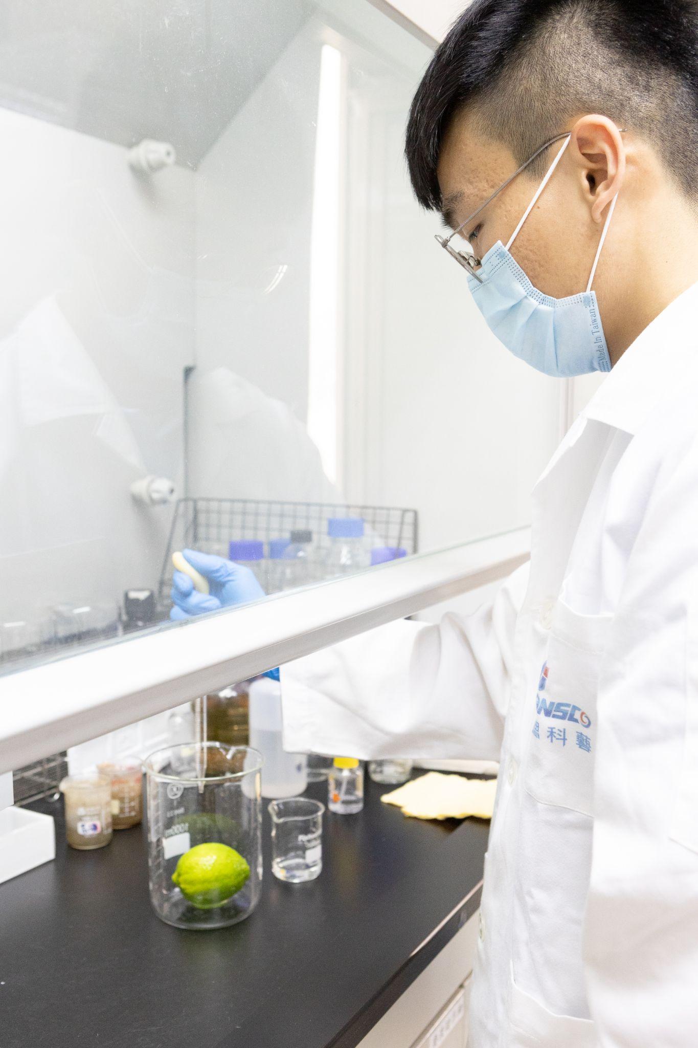 農產品檢驗是食安中重要的一環。 農產品檢驗是食安中重要的一環。