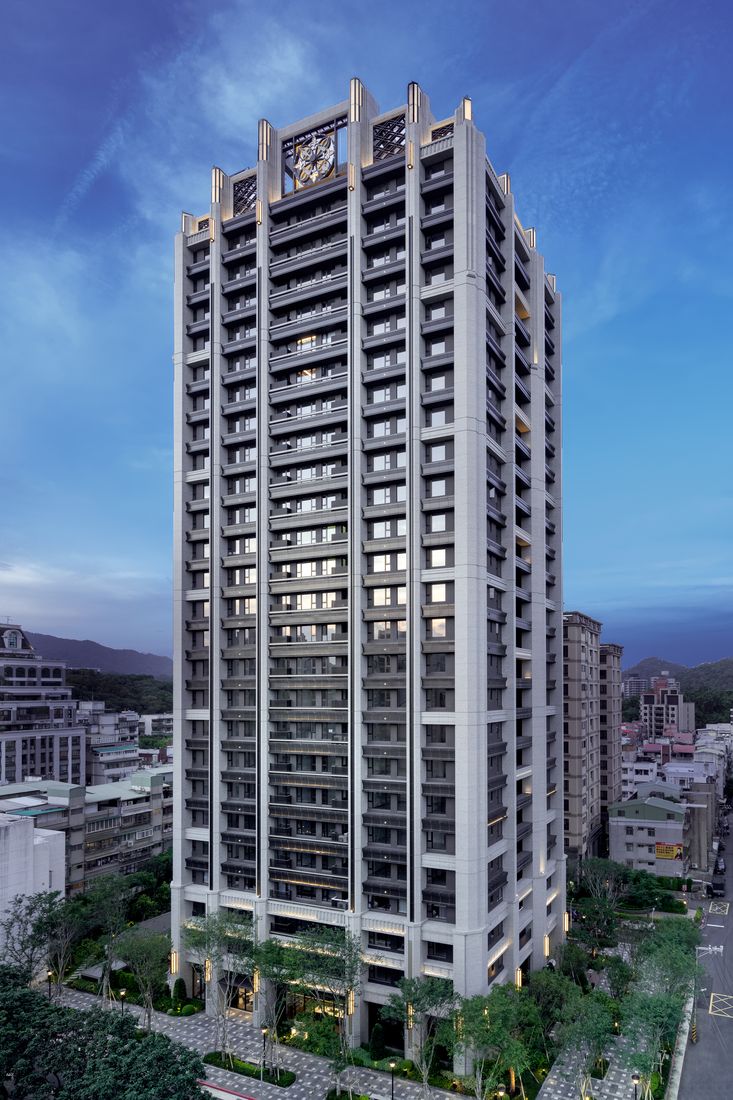 「華固碧湖天」外觀雄偉氣派 「華固碧湖天」外觀雄偉氣派