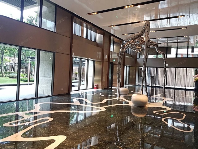 公 共 設 施 管 理 維 護 極 為 良 好 公 共 設 施 管 理 維 護 極 為 良 好