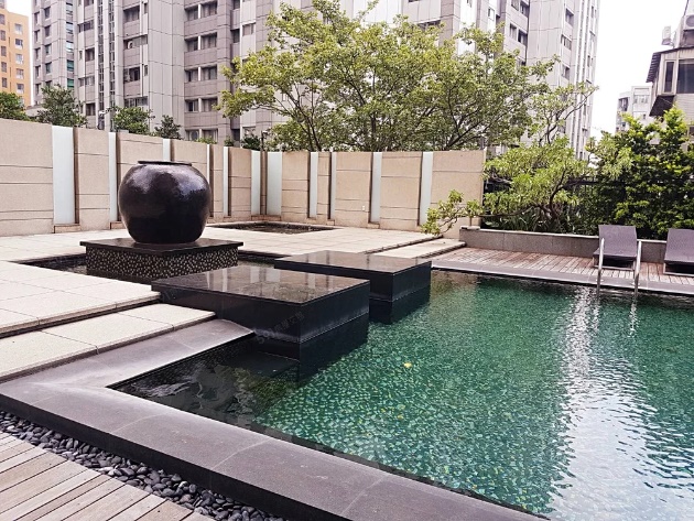 公 共 設 施 管 理 維 護 極 為 良 好 公 共 設 施 管 理 維 護 極 為 良 好