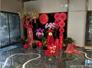 每 逢 節 慶 精 心 佈 置 每 逢 節 慶 精 心 佈 置