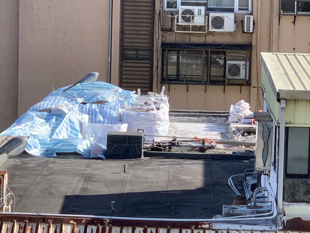 屋 頂 漏 水 維 修 花 錢 又 費 時 