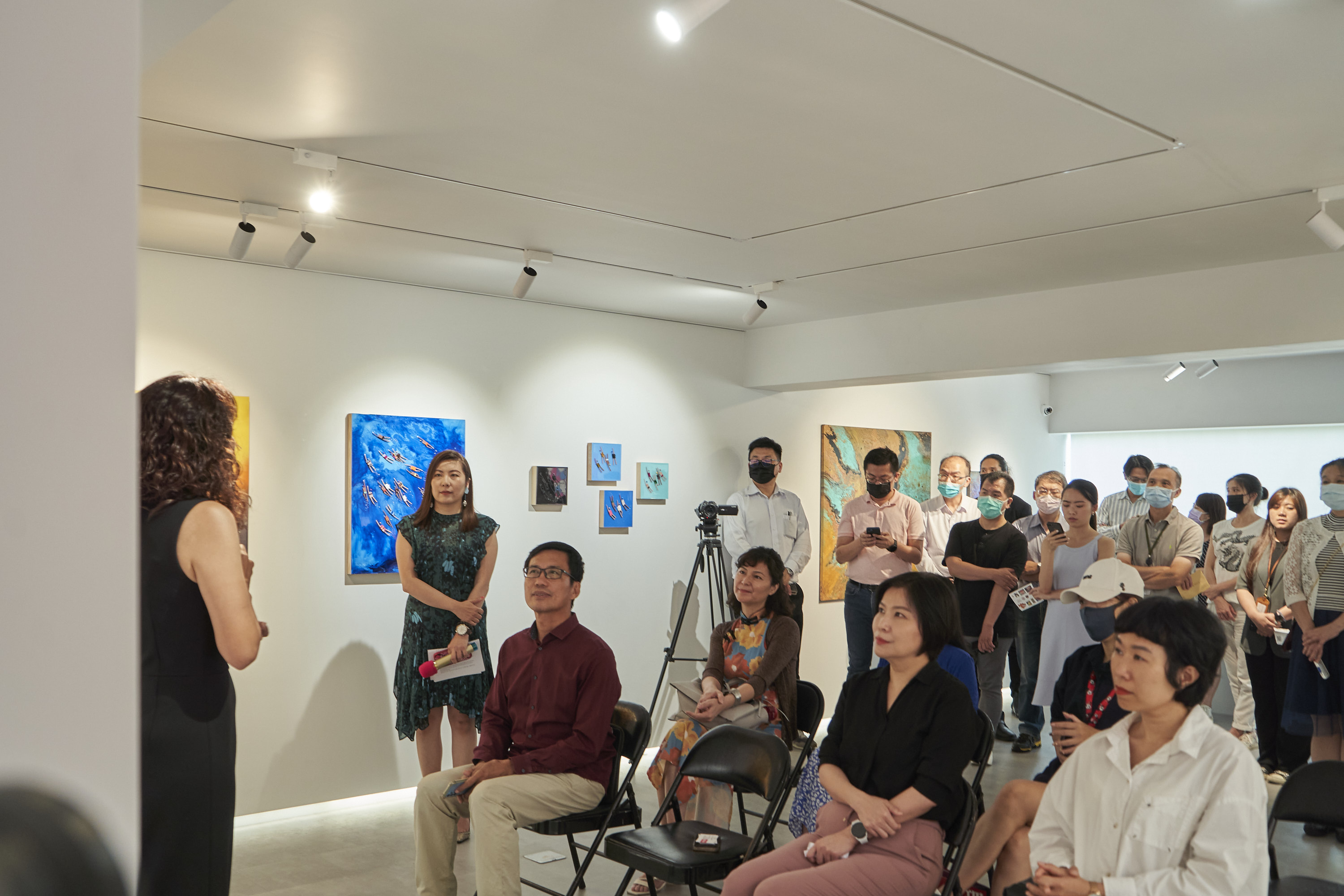 【 台 灣 國 際 永 續 藝 術 展 2 . 0 】 台 北 理 善 藝 聚 空 間 記 者 會 現 場 。 