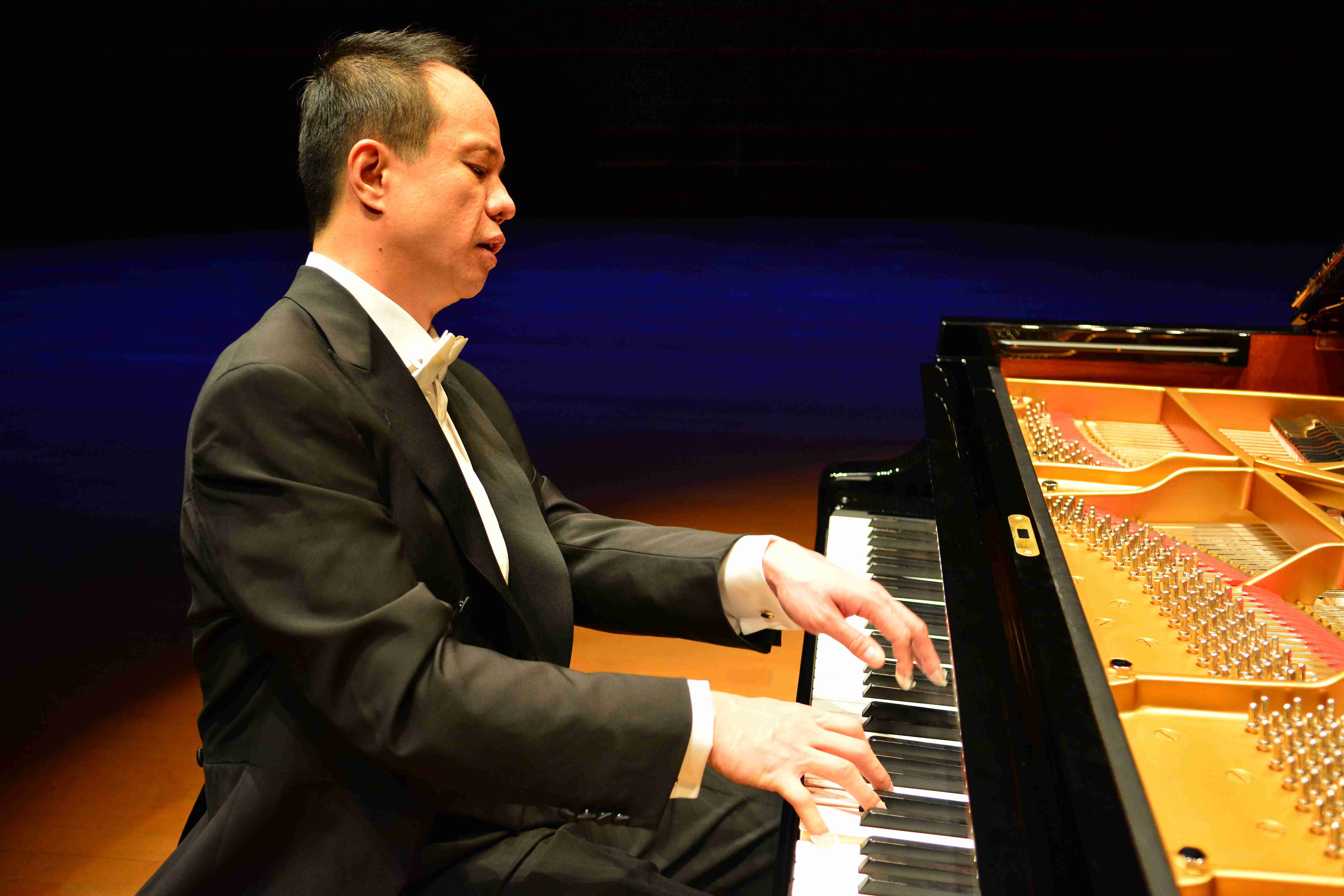 陳 瑞 斌 提 供 陳 瑞 斌 提 供