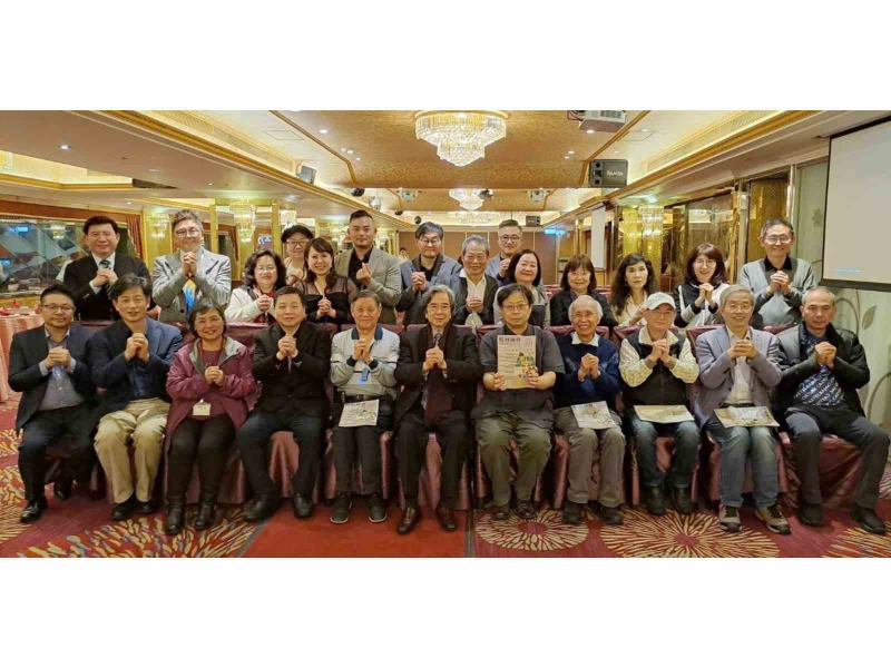 公督盟舉辦的聚善宴，邀請各界代表共同商議，以期做好監督新的國會工作。國策顧問顧忠華教授、施信民理事長也有出席指導。