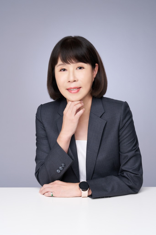 林士茵受訪時表示，仁大資訊登錄興櫃是實踐對員工的承諾