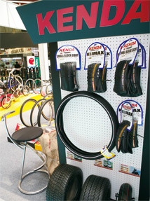 橡膠需求暢旺 <a href=