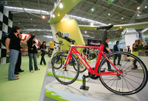 中概收成股出列 美利達再攀高峰47700