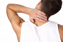 肩膀痠或倦怠 當心肩胛骨生鏽