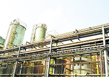 戰雲起、油價飆 資源基金勿搶短追高50816