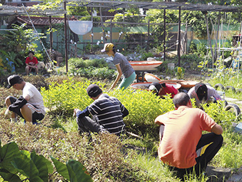 助麻煩小天使再展歡顏