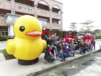 給老憨兒一個溫暖的家