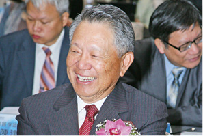 詹啟賢掌國光生技搶攻<a href=