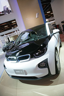 【趨勢 20 】超級英雄發威 推電動車、無人車上路53630