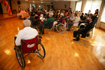 【趨勢 11 】老齡化商機：<a href=