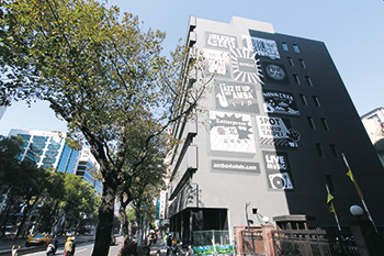 舊商辦拉皮大變身 新商旅如雨後春筍53806