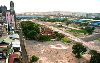 一橋之隔進台北 江子翠等三站居網路搜屋前三名54045