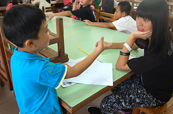 募集貧弱兒少生活費 刻不容緩54132