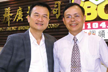 雪球股投資法 溫國信：每年至少穩賺 15 ％！