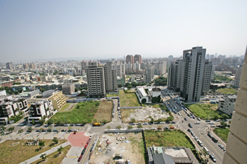 中國大媽來台炒樓 政府設下層層關卡54769