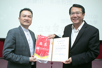 德明科大推動「全學年校外實務實習」55374